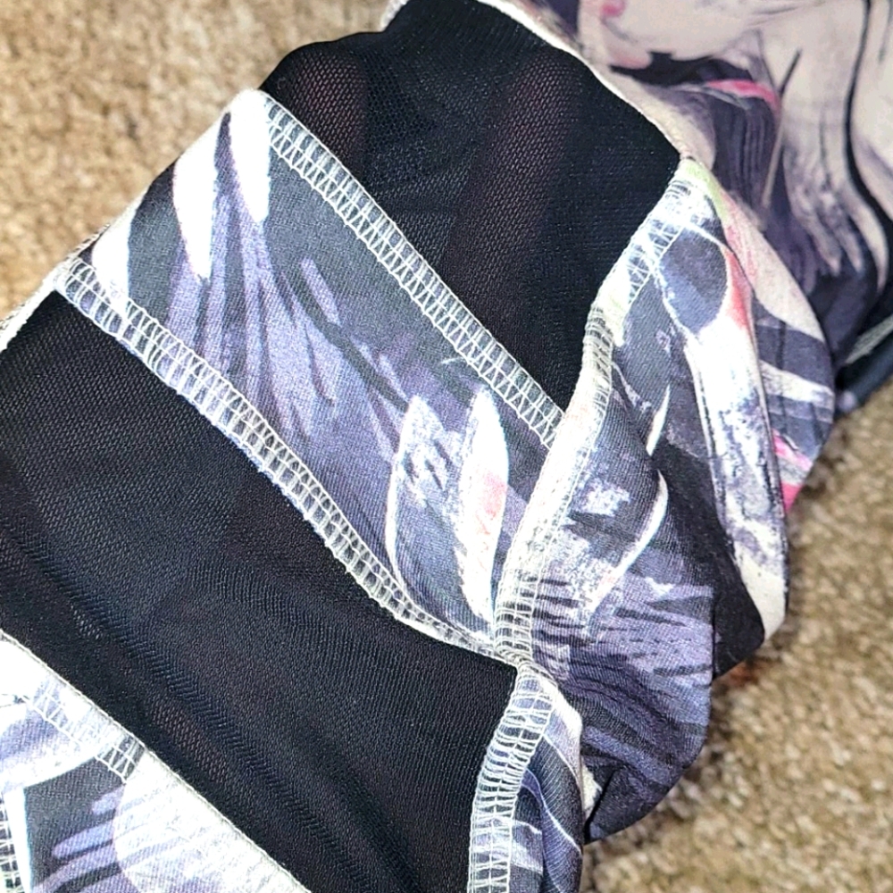 Lot of athletic leggings - Picture 9 of 11